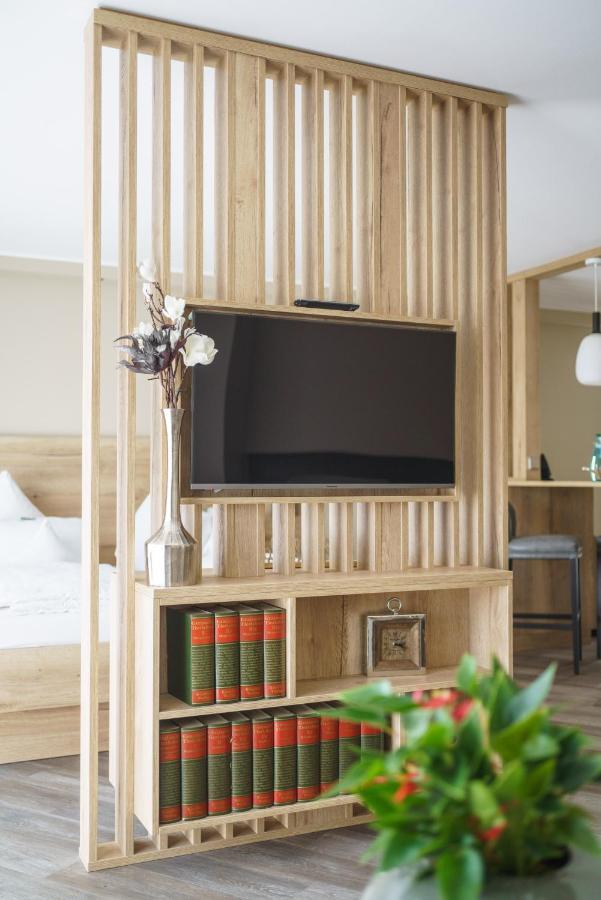 Hotel Forsthaus Gruena Betreiber Gmbh เคมนิตซ์ ภายนอก รูปภาพ